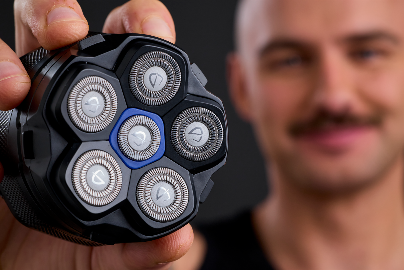 Sphere 6 Blade Wet & Dry Head Shaver