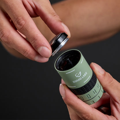 BOMB Wet & Dry Travel Shaver green/black