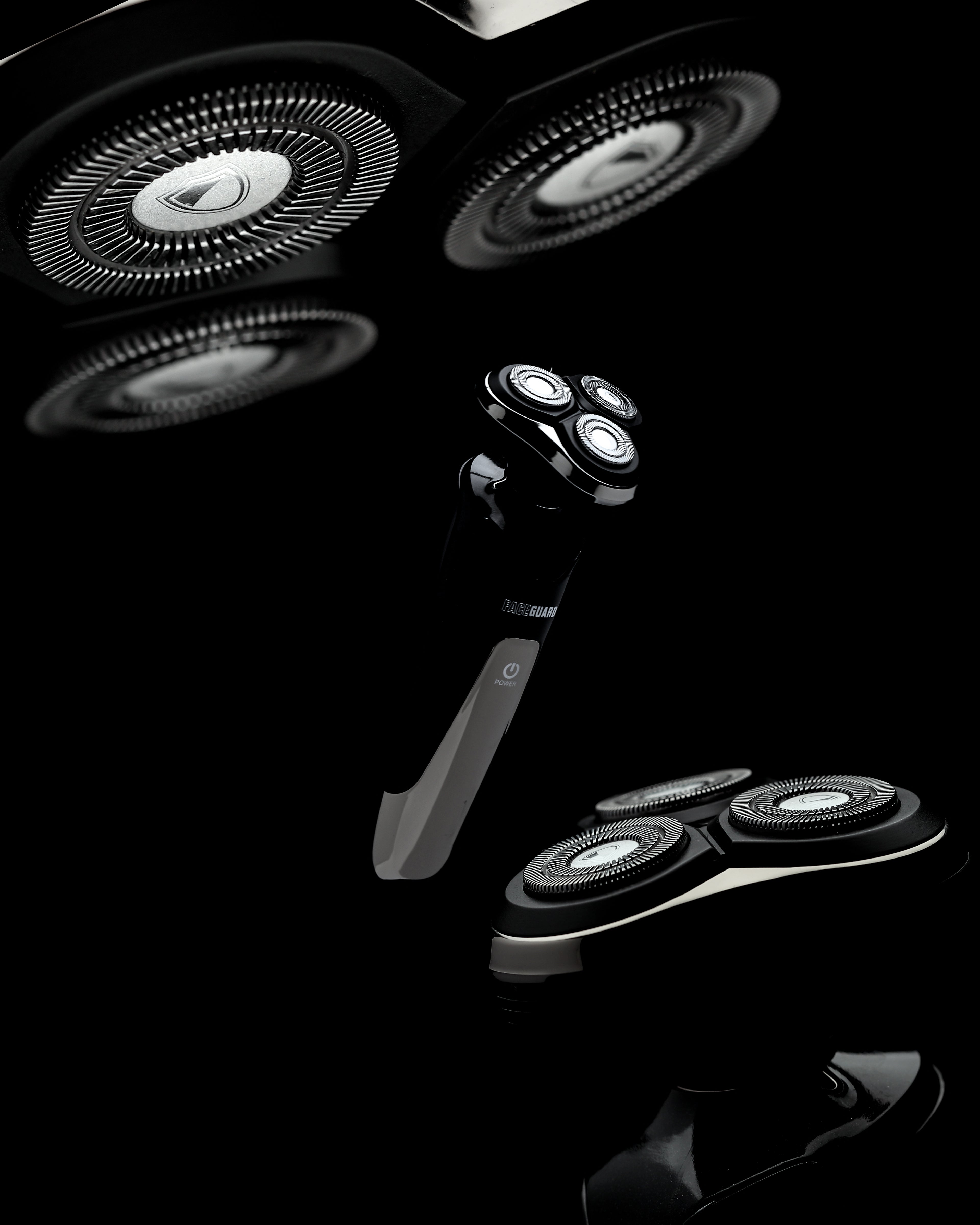 Elite PRO Wet/Dry Rotary Shaver